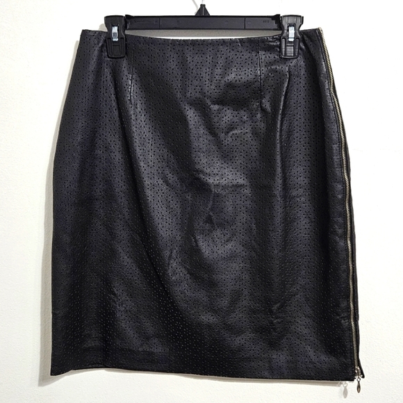 bagatelle Dresses & Skirts - Vintage Bagatelle 100% leather high waisted knee-length skirt. Size 8.